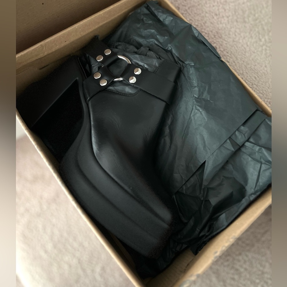 🆕FREE PEOPLE Hybrid Harness Boots Black Leather-Size 8.5 - Picture 16 of 17